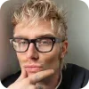 🤨 Эмодзи «Йост» для Telegram