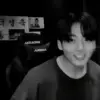 🎬 Эмодзи «🎬 Jungkook - BTS» для Telegram