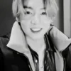 🎬 Эмодзи «🎬 Jungkook - BTS» для Telegram