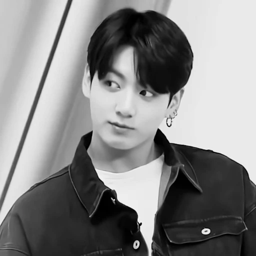 🎤 Стикер «⭑🎤 `` 𝗃𝗎𝗇𝗀𝗄𝗈𝗈𝗄 𝖻𝗒» для Telegram