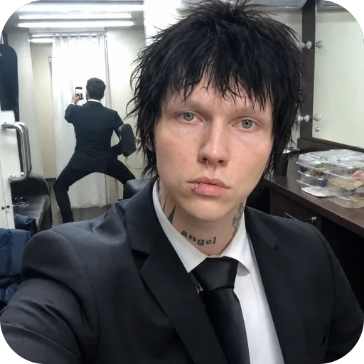 🎸 Стикер «Kai Angel VS» для Telegram
