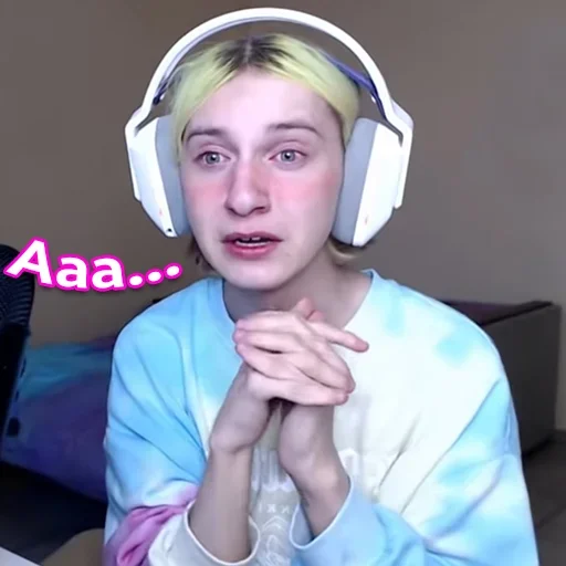 ☹️ Стикер «kareyka» для Telegram