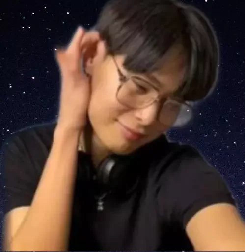 🤍 Стикер «Kkatsukiistickers» для Telegram