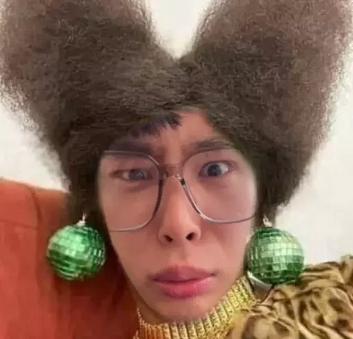 🤍 Стикер «Kkatsukiistickers» для Telegram