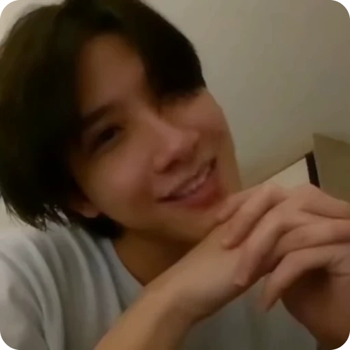🥴 Стикер «Thanawat Rattanakitpaisan» для Telegram