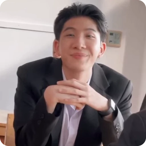 🤗 Стикер «Thanawat Rattanakitpaisan» для Telegram
