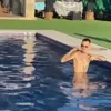 🕺 Эмодзи «Кизару» для Telegram