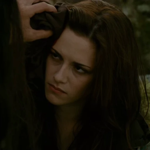 Стикерпак Kristen Stewart для Telegram — скачать