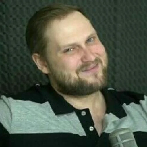 🙂 Стикер «Kuplinov▶play» для Telegram