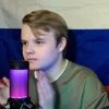 👏 Эмодзи «🤣 Стример Каша (Kussia)» для Telegram