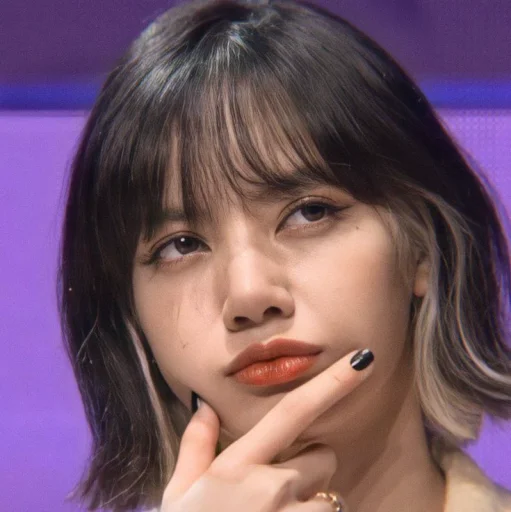 🧐 Стикер «lalisa / Blackpink» для Telegram