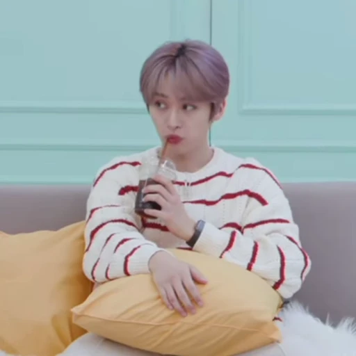 🍥 Стикер «MinSung» для Telegram