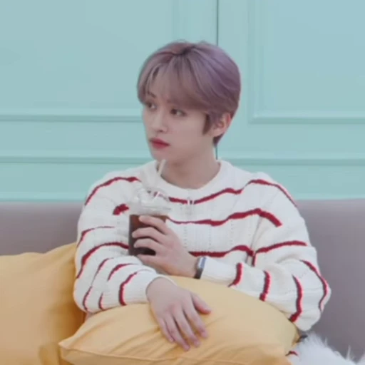 🍥 Стикер «MinSung» для Telegram