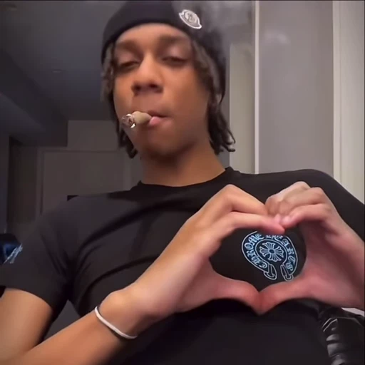 ❤️ Стикер «Bloodhound Lil Jeff» для Telegram