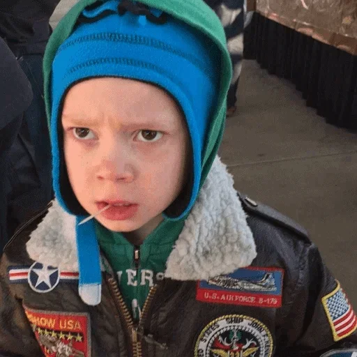 🤨 Стикер «Gavin» для Telegram