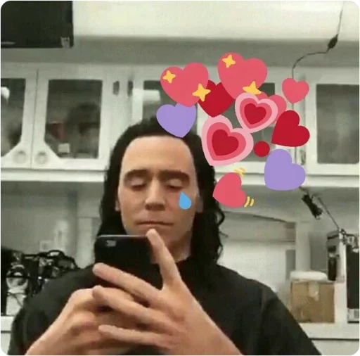 😚 Стикер «lovely marvel heroes» для Telegram