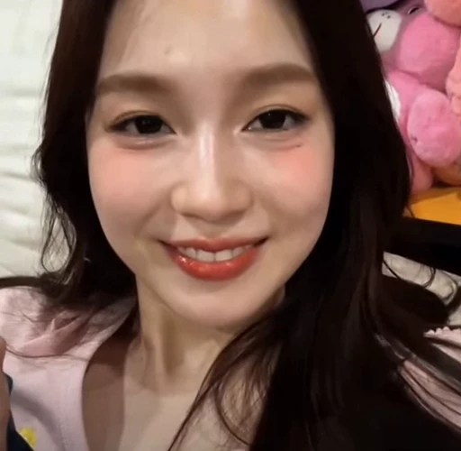 Стикерпак Red Velvet Irene Seulgi для Telegram — скачать
