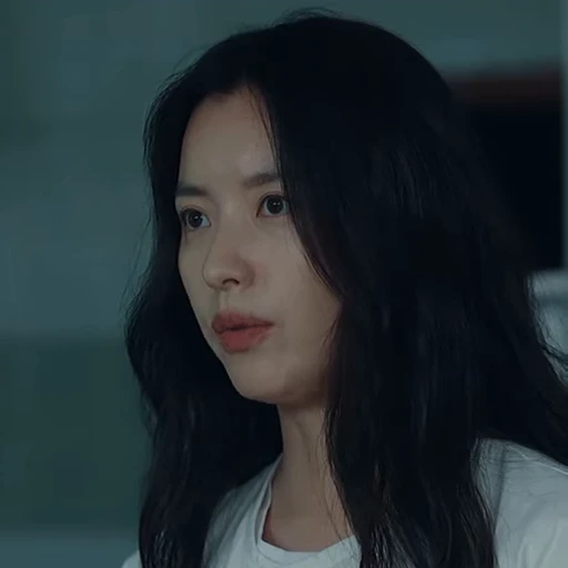 🍀 Стикер «Yoon Sae Bom» для Telegram