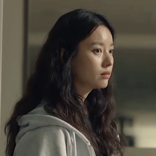 🍀 Стикер «Yoon Sae Bom» для Telegram