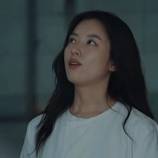 🍀 Стикер «Yoon Sae Bom» для Telegram