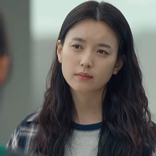 🍀 Стикер «Yoon Sae Bom» для Telegram