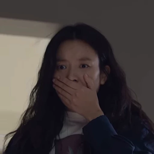 🍀 Стикер «Yoon Sae Bom» для Telegram