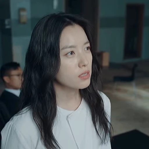 🍀 Стикер «Yoon Sae Bom» для Telegram