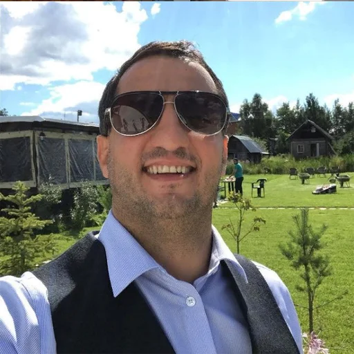 😎 Стикер «maikl ny» для Telegram