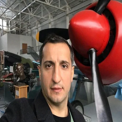 🤨 Стикер «maikl ny» для Telegram