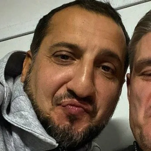 😙 Стикер «maikl ny» для Telegram