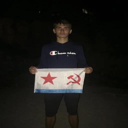 🏳️ Стикер «MalboroGold» для Telegram