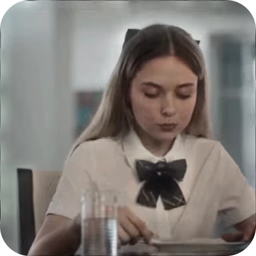 Стикерпак Лена Фокина для Telegram — скачать