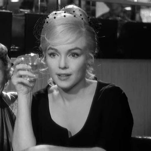 📽️ Стикер «Marilyn Monroe» для Telegram