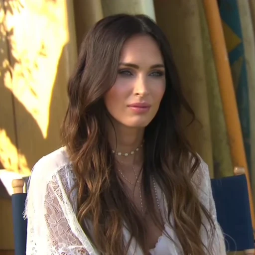 🕯 Стикер «Megan Fox Меган Фокс» для Telegram
