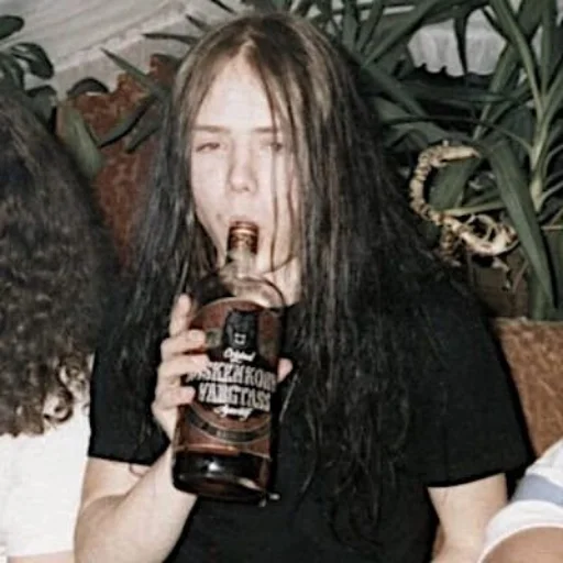 🥃 Стикер «MayheM» для Telegram