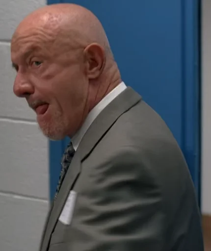 😛 Стикер «Mike Ehrmantraut» для Telegram