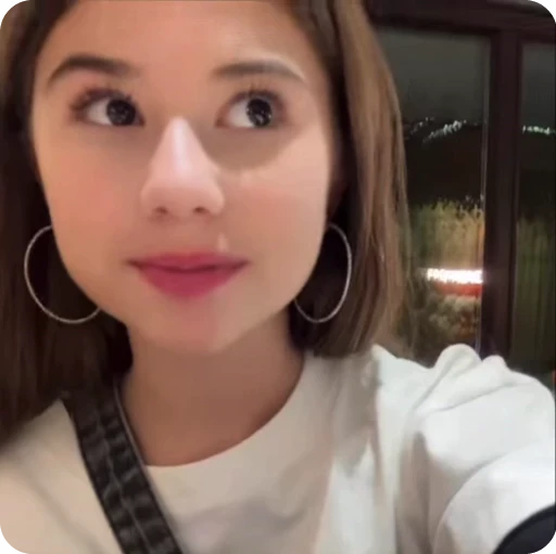 ❤️ Стикер «Милана Хаметова» для Telegram