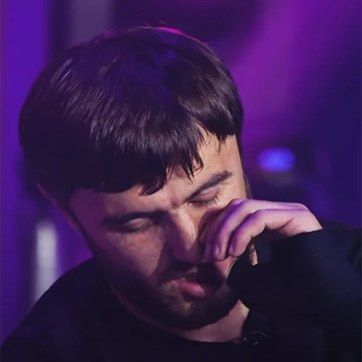 🤧 Стикер «Мурад легенда» для Telegram