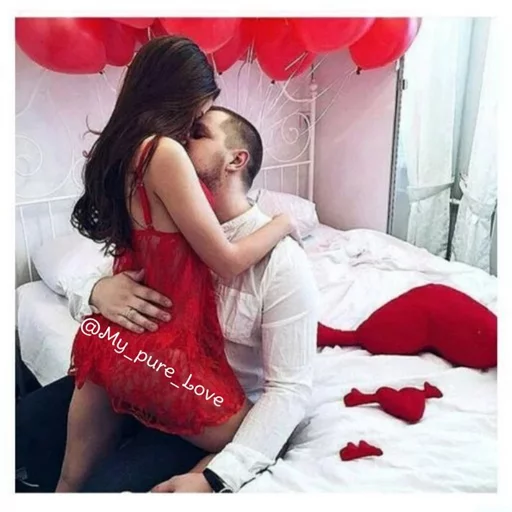 💋 Стикер «Chanell» для Telegram