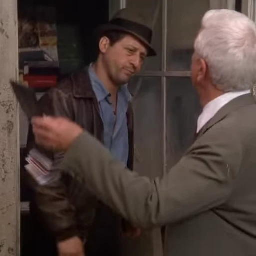 👮‍♂️ Стикер «Naked Gun» для Telegram