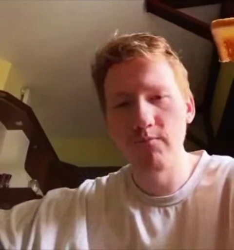 😔 Стикер «Даня Кашин» для Telegram