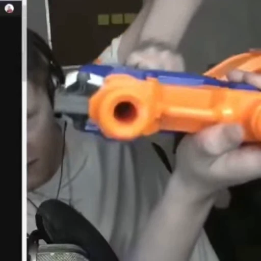 🔫 Стикер «Даня Кашин» для Telegram