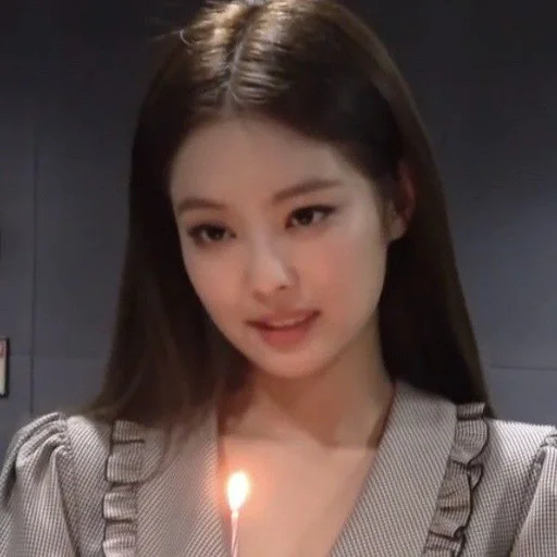 🥟 Стикер «kim jennie» для Telegram