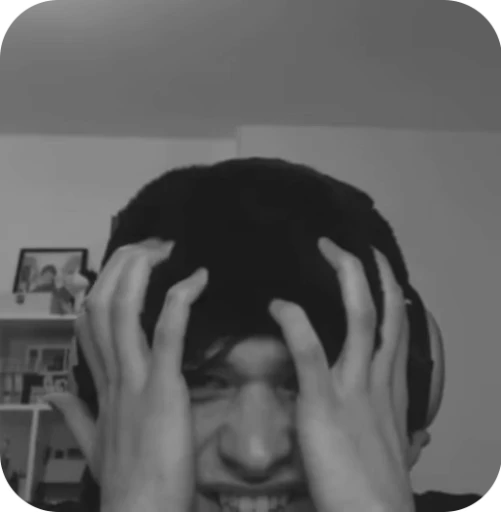 😭 Стикер «ЮГ 404» для Telegram