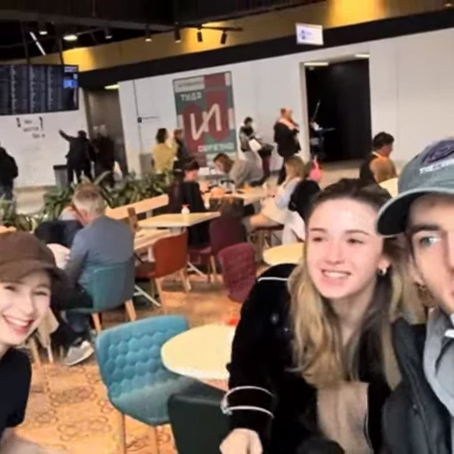 🤩 Стикер «Камилла Валиева» для Telegram