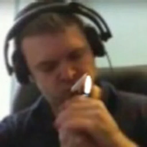 🚬 Стикер «Папич» для Telegram
