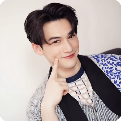 🤍 Стикер «Perth Nakhun» для Telegram