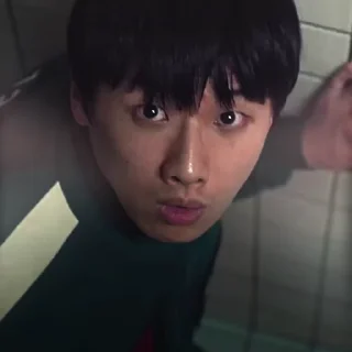 😅 Стикер «𝑷𝑳𝑨𝒀𝑬𝑹 𝟏𝟐𝟓» для Telegram