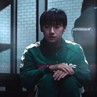 😍 Стикер «𝑷𝑳𝑨𝒀𝑬𝑹 𝟏𝟐𝟓» для Telegram