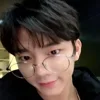 🕶️ Эмодзи «🥺 P1Harmony» для Telegram